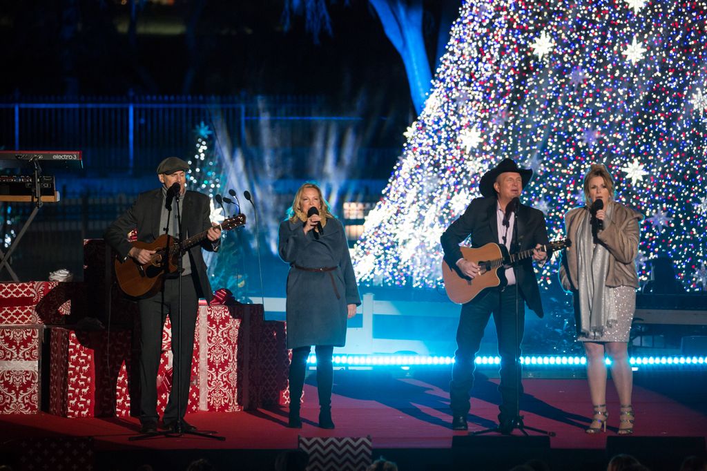 Inside Garth Brooks and Trisha Yearwood’s incredible love story after