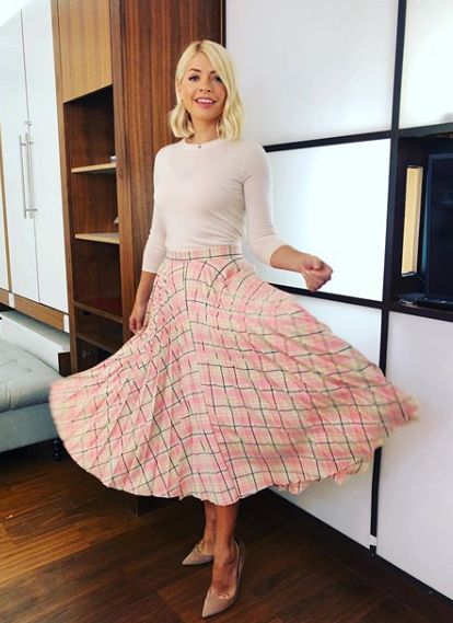 holly willoughby instagram