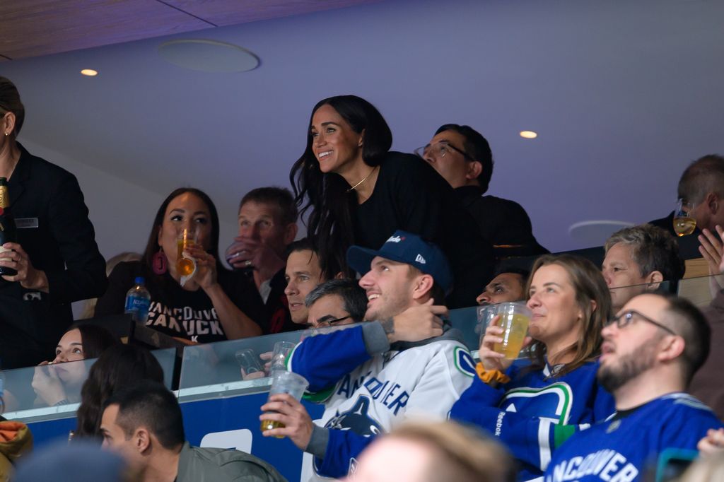 Meghan Markle wore her Cartier necklace to the San Jose Sharks hockey game