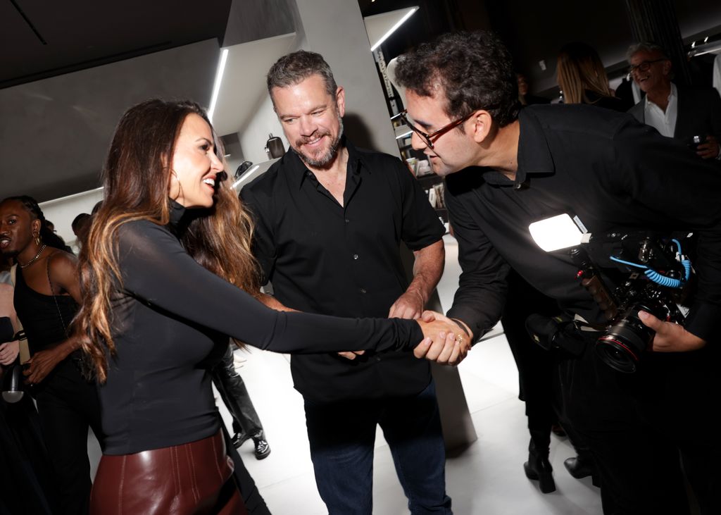 Luciana Barroso, Matt Damon e convidados na festa de inauguração da loja LuisaViaRoma durante a New York Ready to Wear Fashion Week em 4 de setembro de 2024 em Nova York, Nova York.