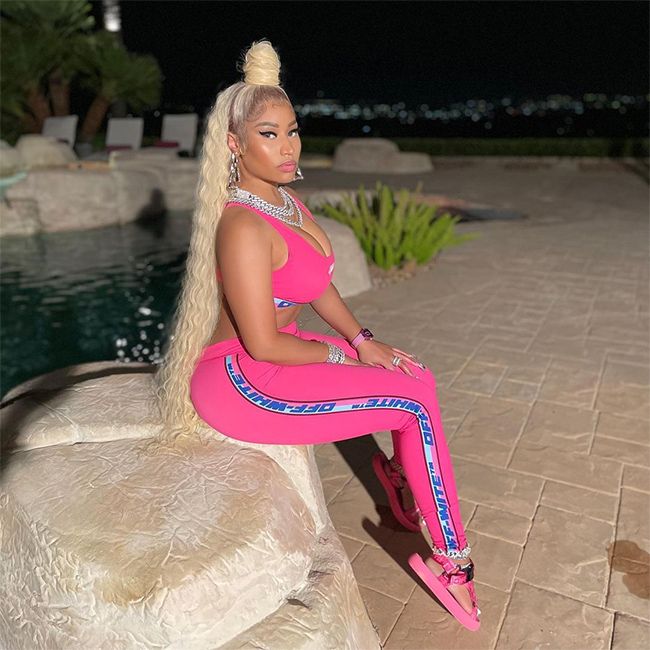 Nicki Minaj house pool