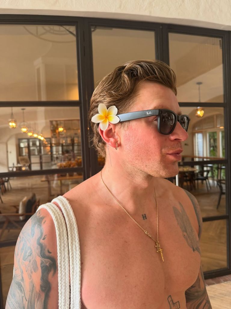 adam peaty shirtless flower
