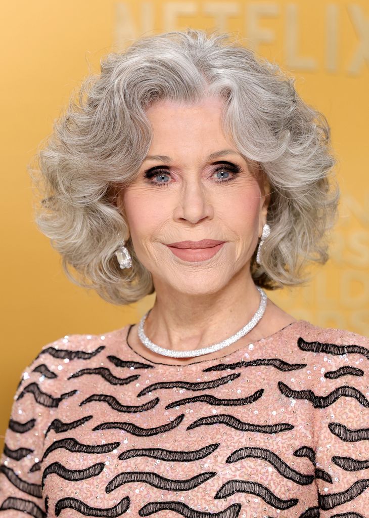 Jane Fonda has expensive-looking silver hair