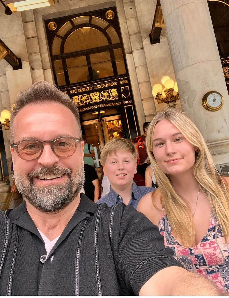 Alfie Boe and his children 