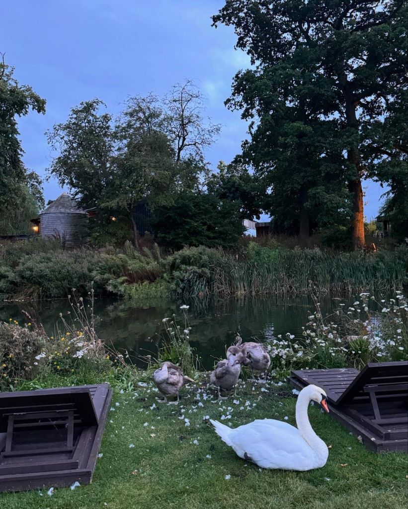 Kourtney's Cotswold break was like a fairy tale