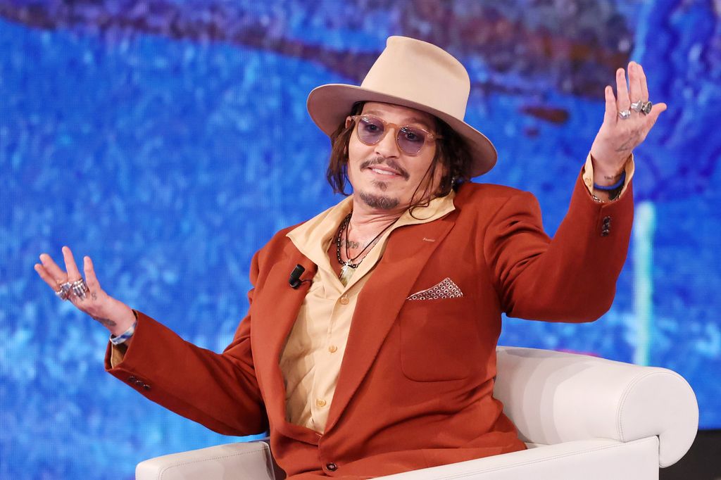 Johnny Depp attends the "Che Tempo Che Fa" TV show at Nove Studios on October 27, 2024