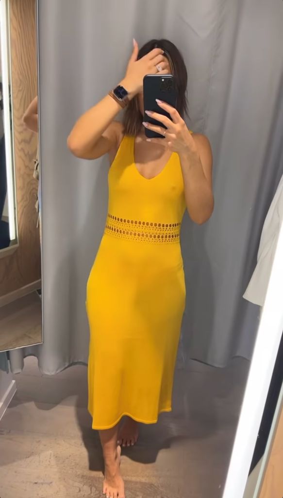 Frankie Bridge yellow H&M dress