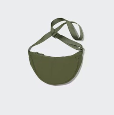 Uni Qlo - Round mini bag