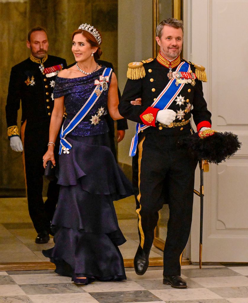 Queen Mary and King Frederik arrive at Icelandic gala dinner