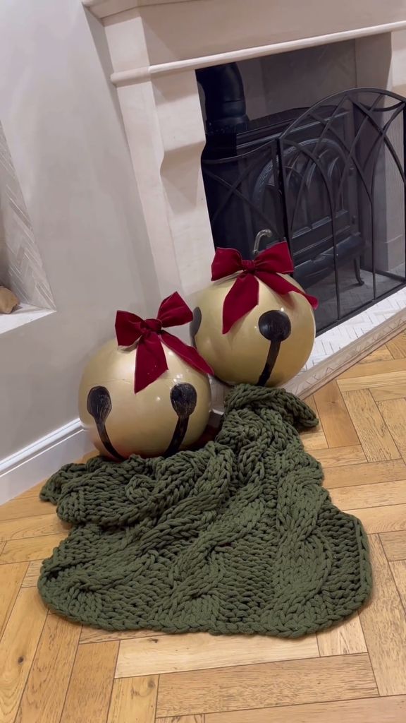 Stacey turned space hoppers into giant Christmas bells for her entryway feature
