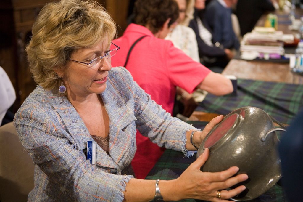 Hilary Kay on the Antiques Roadshow