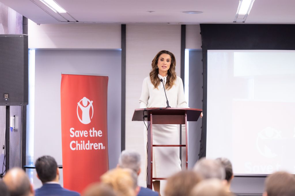 Queen Rania during her participation at the ‘Shattered Futures in the Occupied Palestinian Territory – Children’s Perspective’ event in New York, organized by Save the Children

