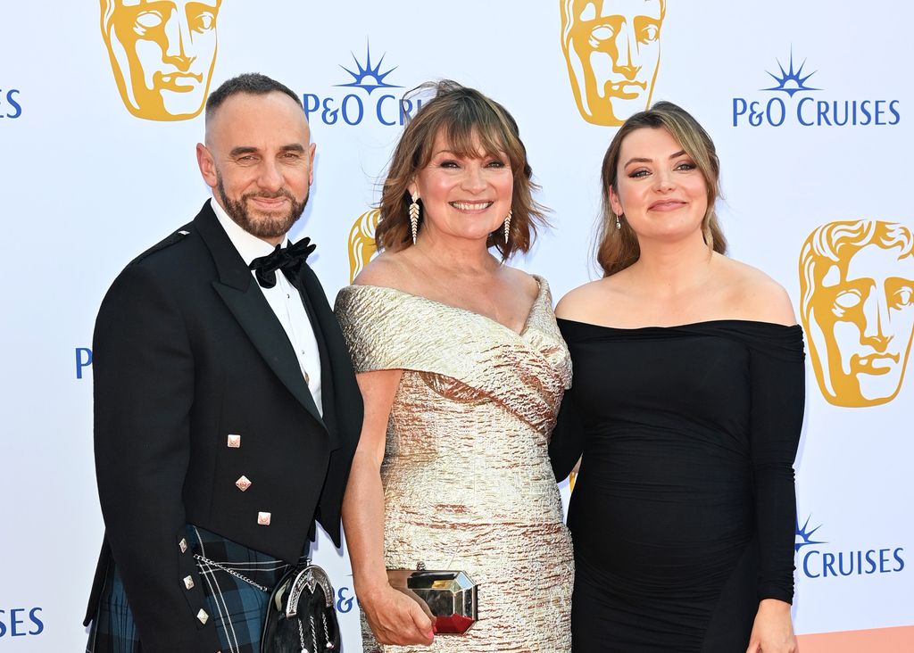 Lorraine Kelly and her daughter Rosie Smith pose together