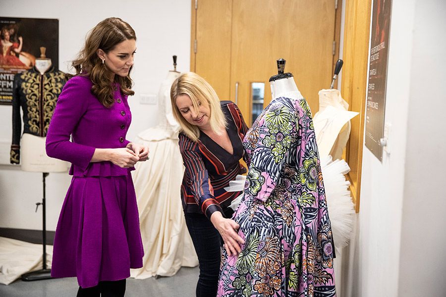 kate middleton looks at costumes new