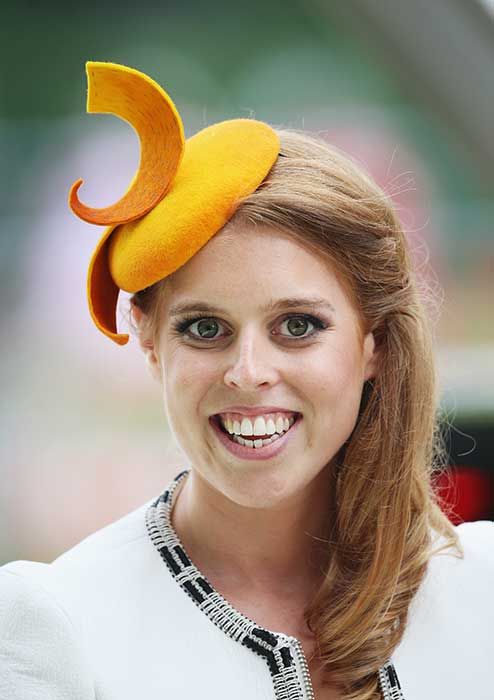 princess beatrice hat