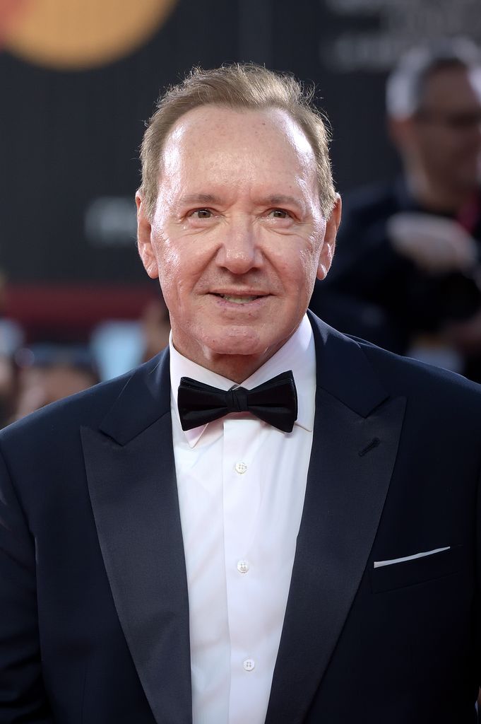 Kevin Spacey tuxedo 
