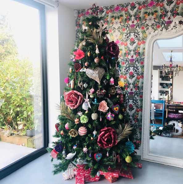 lacey turner house christmas tree