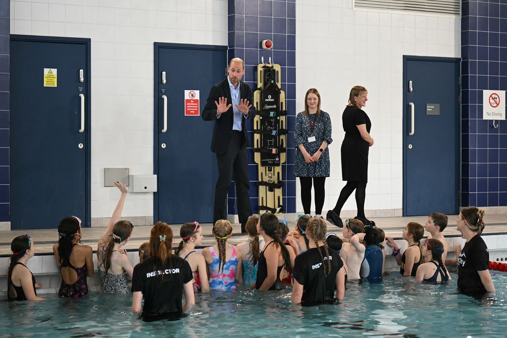 William spoke with schoolchildren attending a swimming class during his visit to Birtley Community Poo