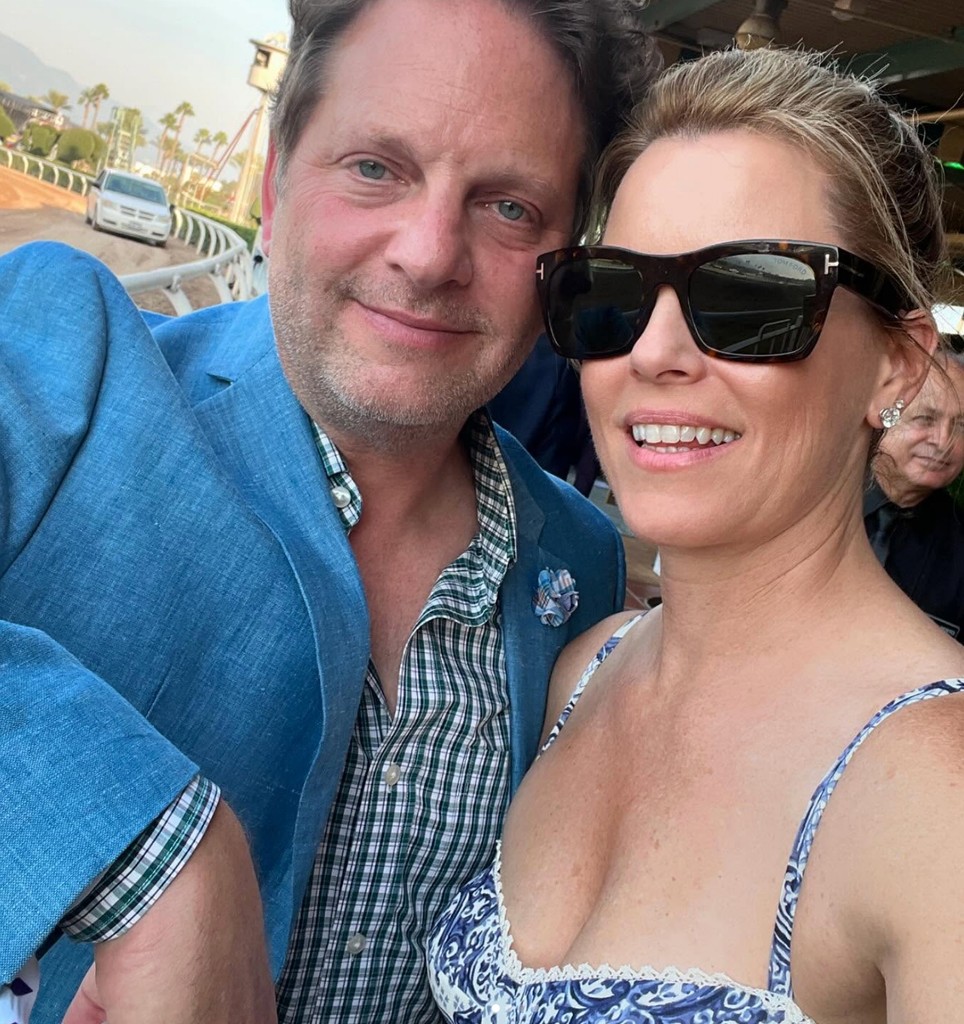 Selfie shared by Elizabeth Banks with her husband Max Handelman