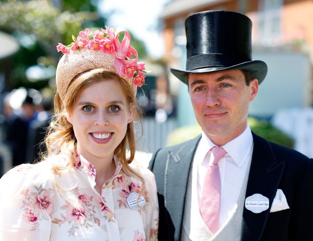 Princess Beatrice and Edoardo Mapelli Mozzi in Ascot outfits