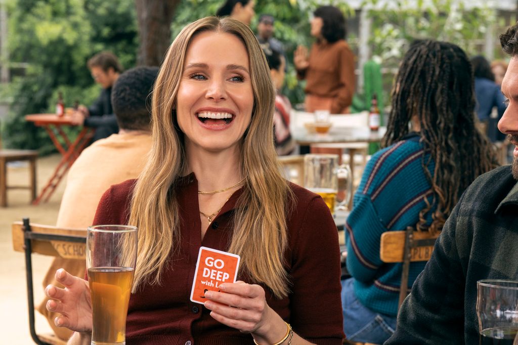 Kristen Bell as Joanne in episode 209 of Nobody Wants This