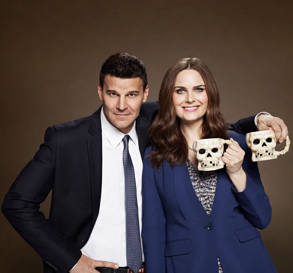 health David Boreanaz as FBI Special Agent Seeley Booth and Emily Deschanel as Dr. Temperance Brennan