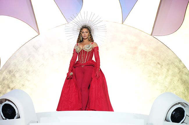 Beyonce stands on stage in Dubai
