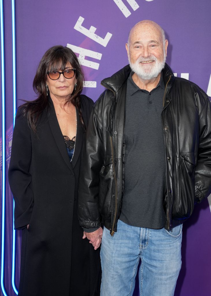 rob reiner michele reiner holding hands