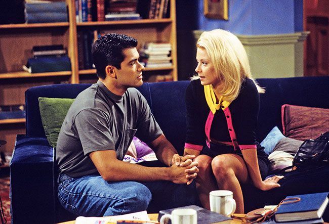 Kelly Ripa and Mark Consuelos as Hayley and Mateo in All My Children