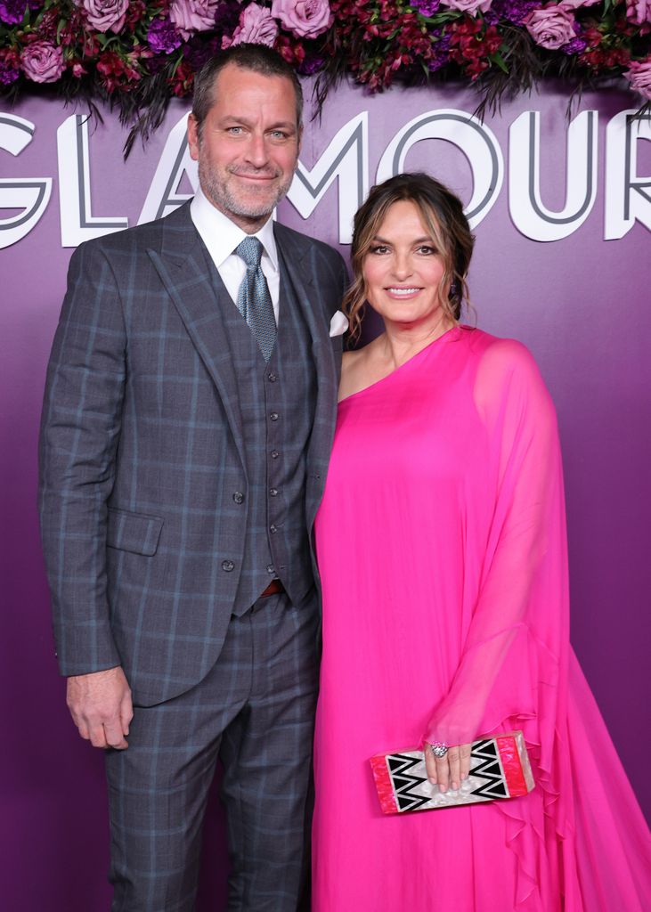 Peter Hermann and Mariska Hargitay red carpet