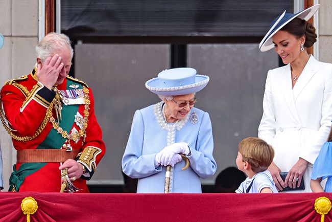 prince louis looking at the queen trooping
