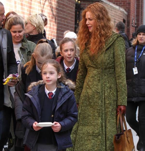 Nicole's daughters pictured on the set of The Undoing