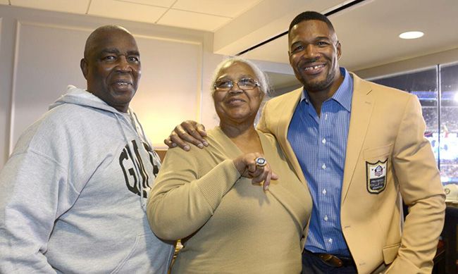 michael strahan father mother