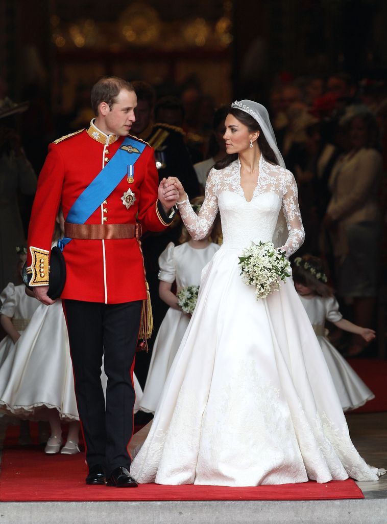 kate and william on wedding day