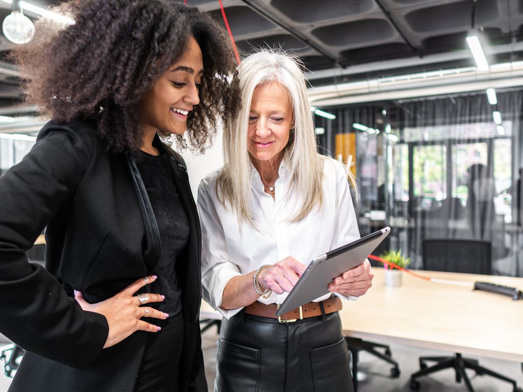 Experts share their confidence tips with HELLO! 