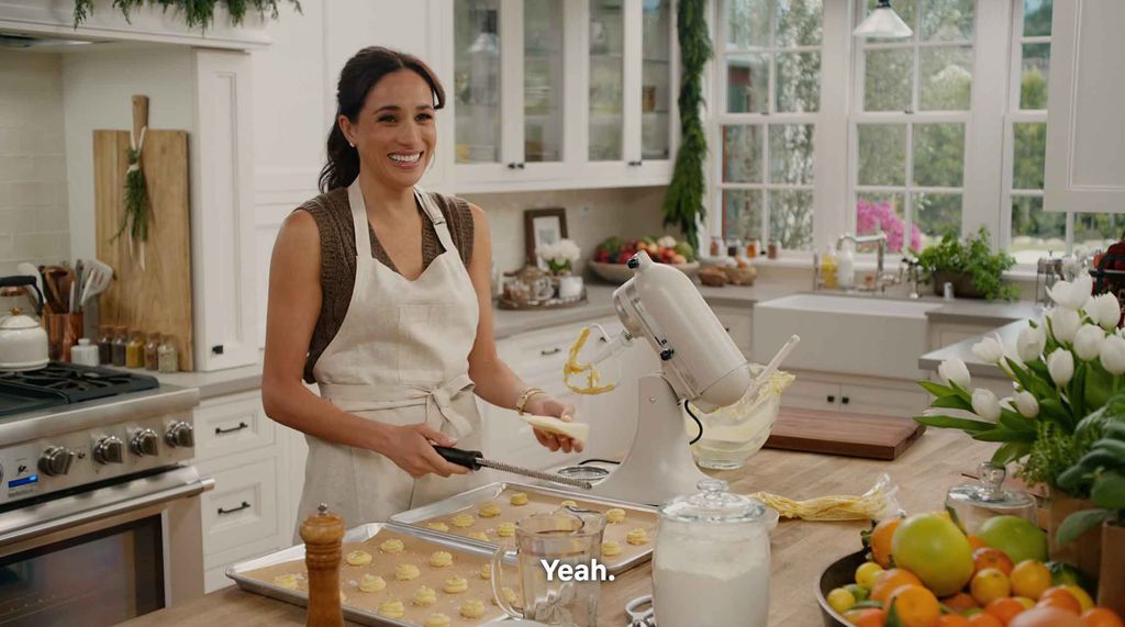 Meghan Markle in kitchen