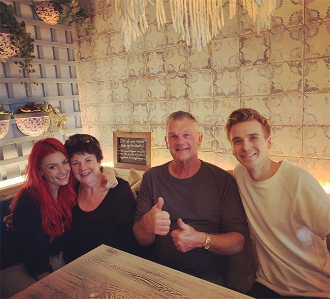 dianne buswell and joe with parents