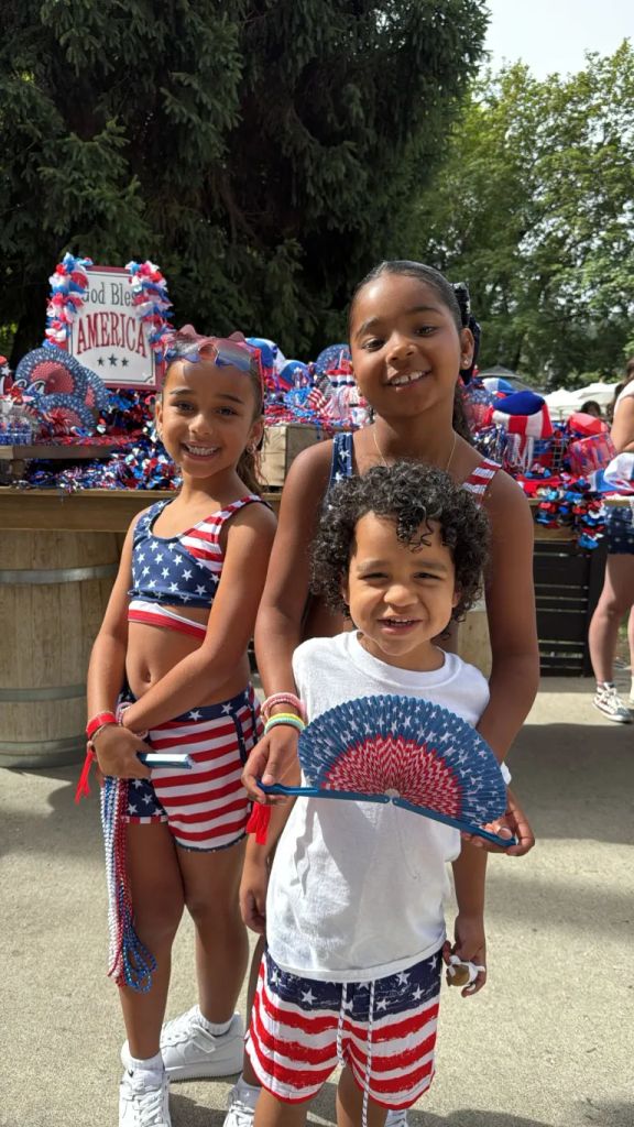 Kardashian kids July 4
