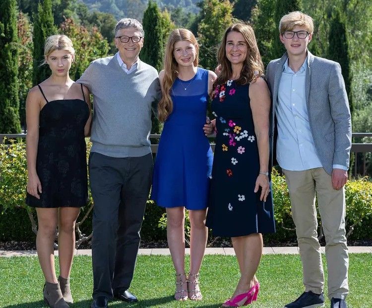 The Real Reason Bill And Melinda Gates' Daughter Phoebe Graduated From 