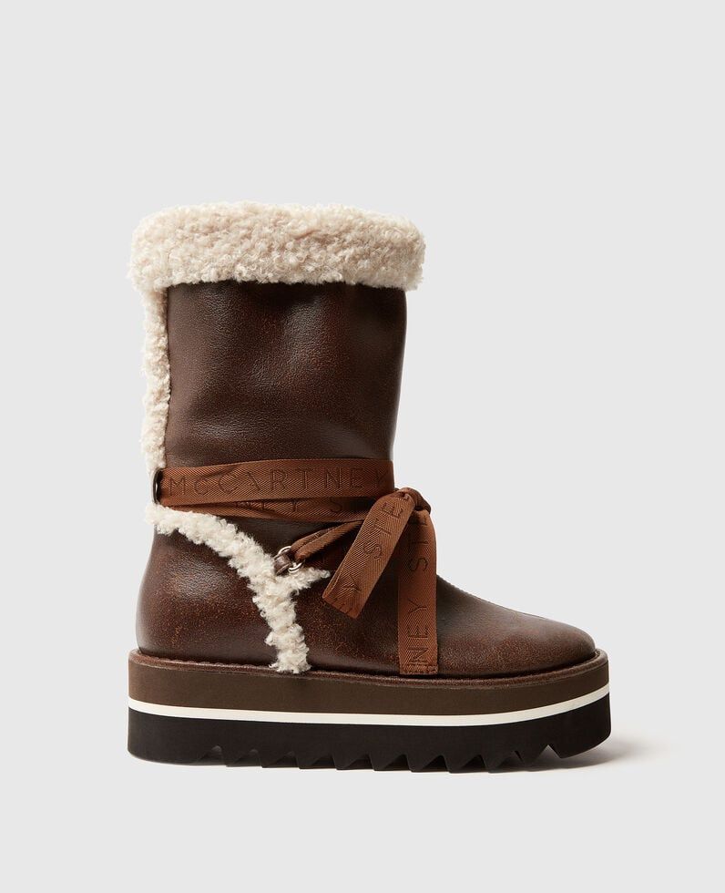 Vegan Plush-Lined Snow Boots
stella mccartney