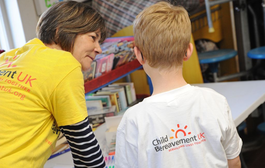 Child Bereavement UK is a charity helping those who have lost a child and grieving children 