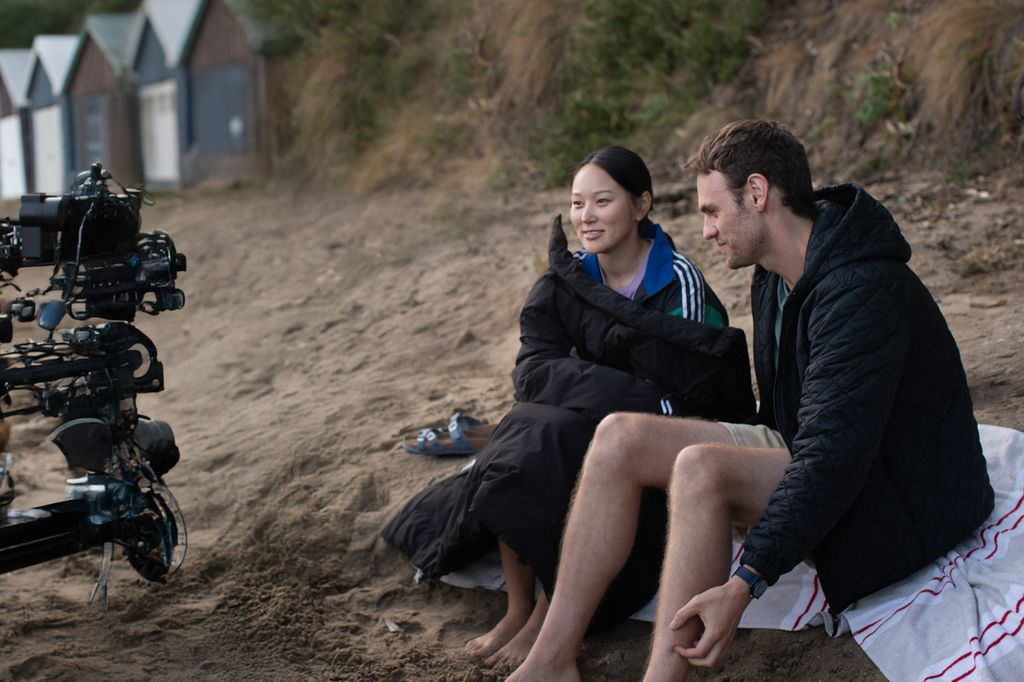 Yerin Ha as Mia, Charlie Vickers as Kieran in The Survivors