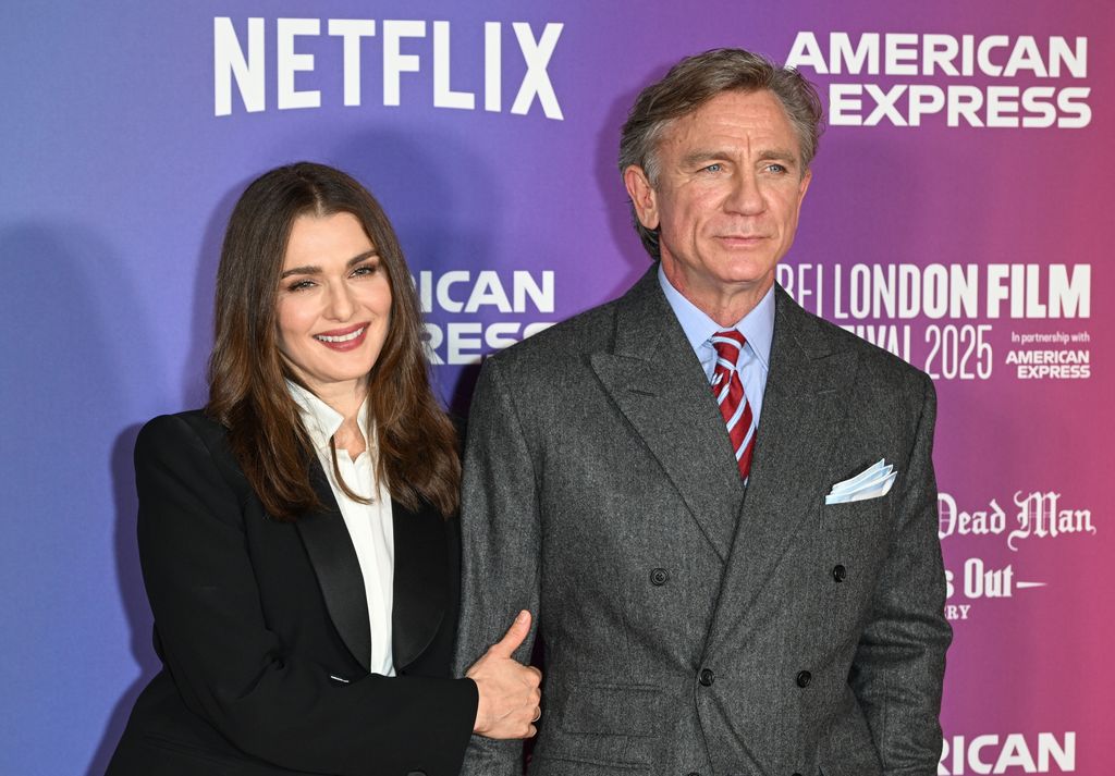 daniel craig rachel weisz red carpet