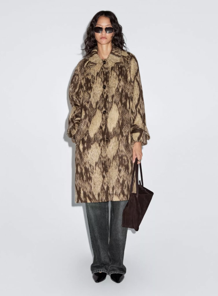 Long wool blend snakeskin print coat
massimo 