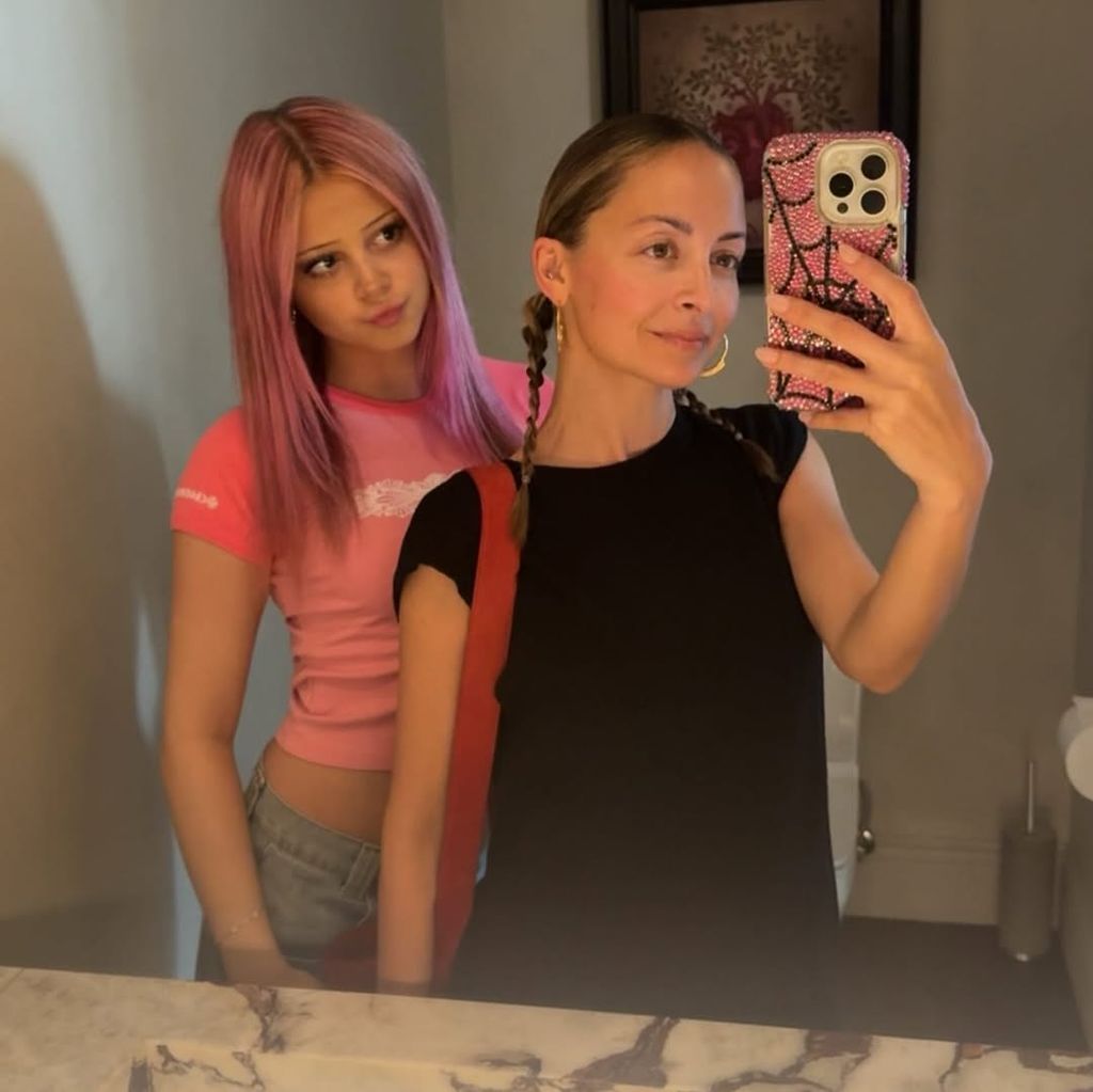 Nicole Richie with her daughter selfie pink hair