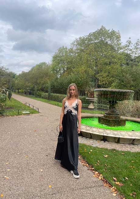 Prince Harry's cousin Lady Amelia Windsor beguiles in silky négligée ...