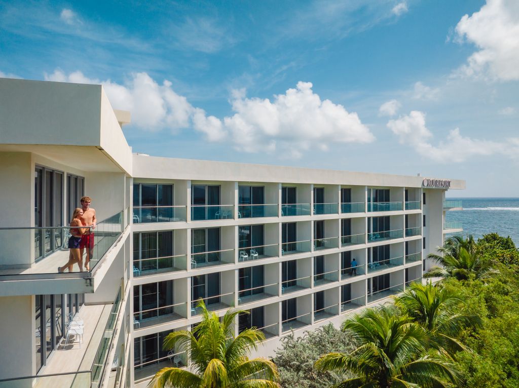 Oceanside hotels in St. Kitts offer breathtaking views of the Atlantic