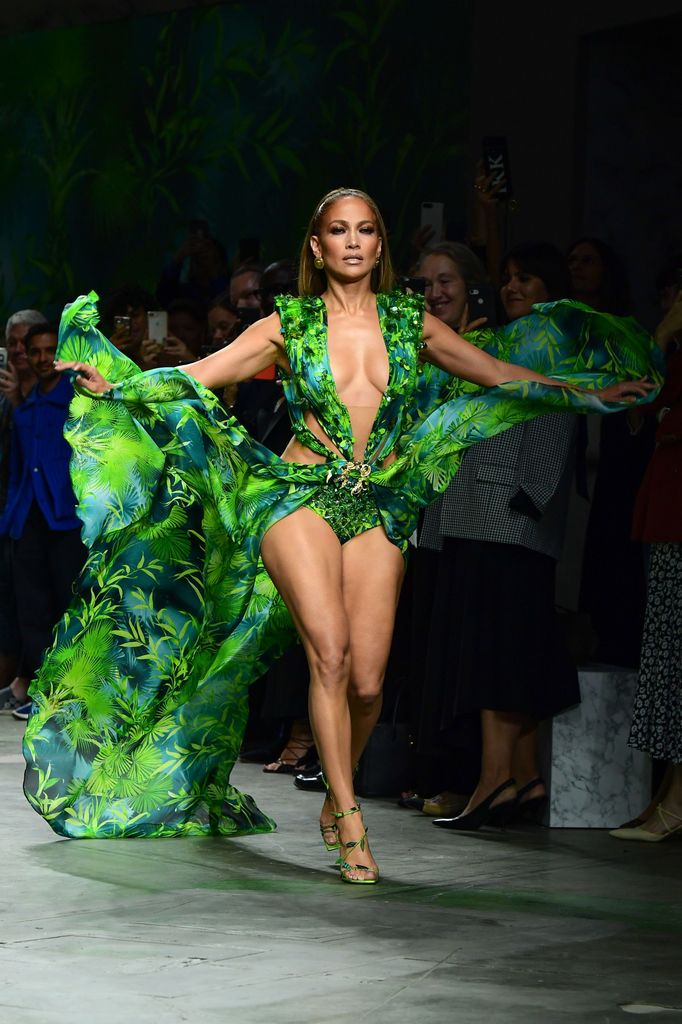 Jennifer lopez with her iconic look for Versace's Spring/Summer 2020 show