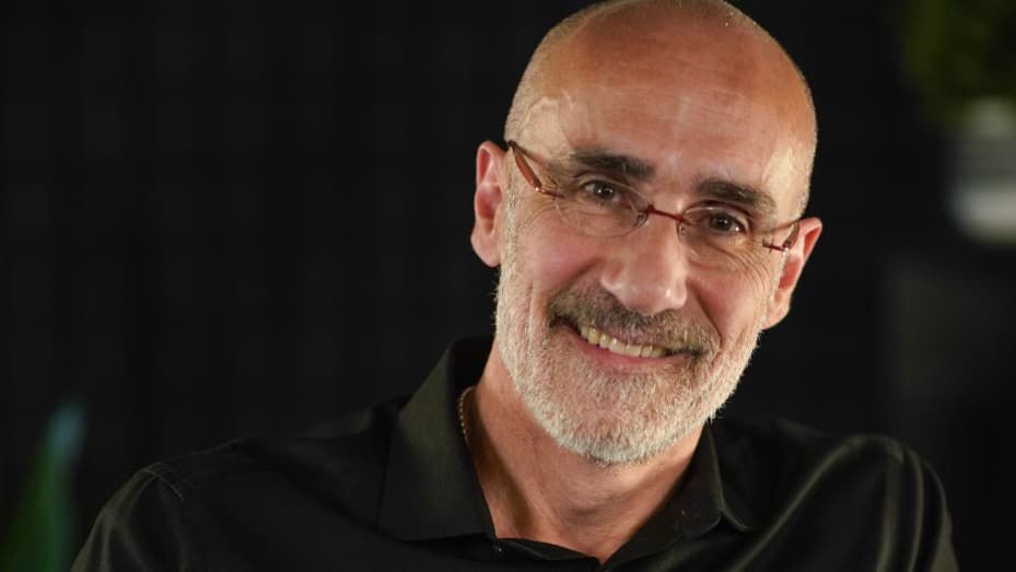 Arthur Brooks is an expert in happiness at Harvard University 