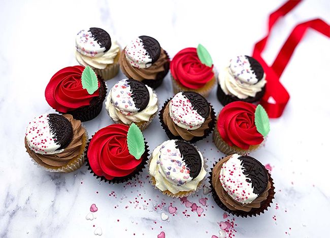 rachels valentines cupcakes